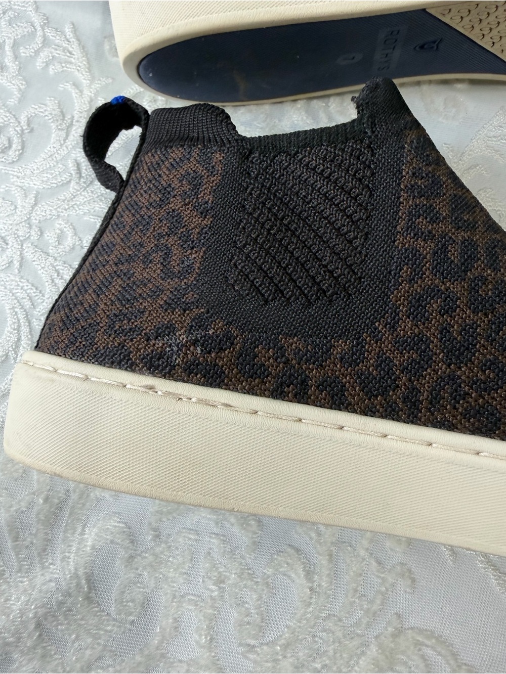 Rothy’s The Chelsea Ankle Boot Espresso Spot Leopard Print Slip On Size 7 - Picture 9 of 15